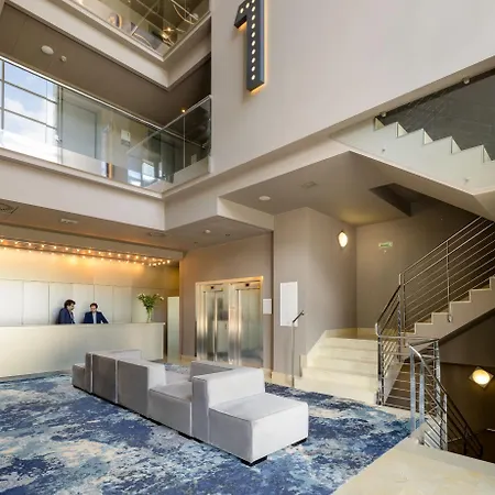 Antik 4* San Sebastián