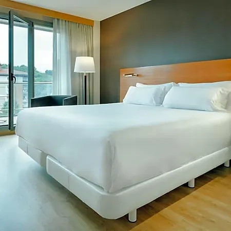 Antik 4* San Sebastián