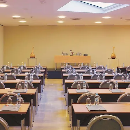 Hotel Antik 4*